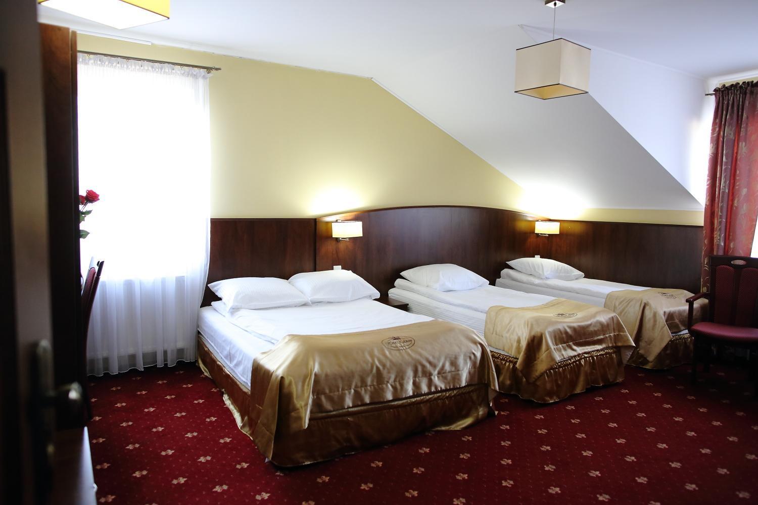 Hotel Kalchem Brzozie Экстерьер фото
